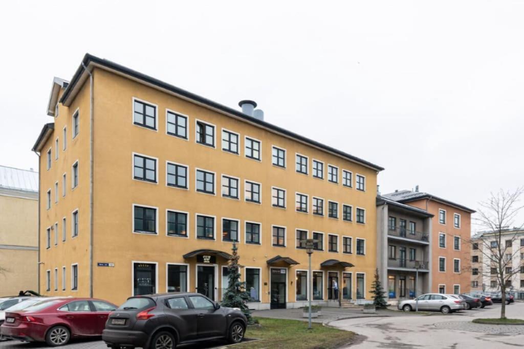Dana-Entire Apartment Very Quiet And Central 2 Талин Екстериор снимка