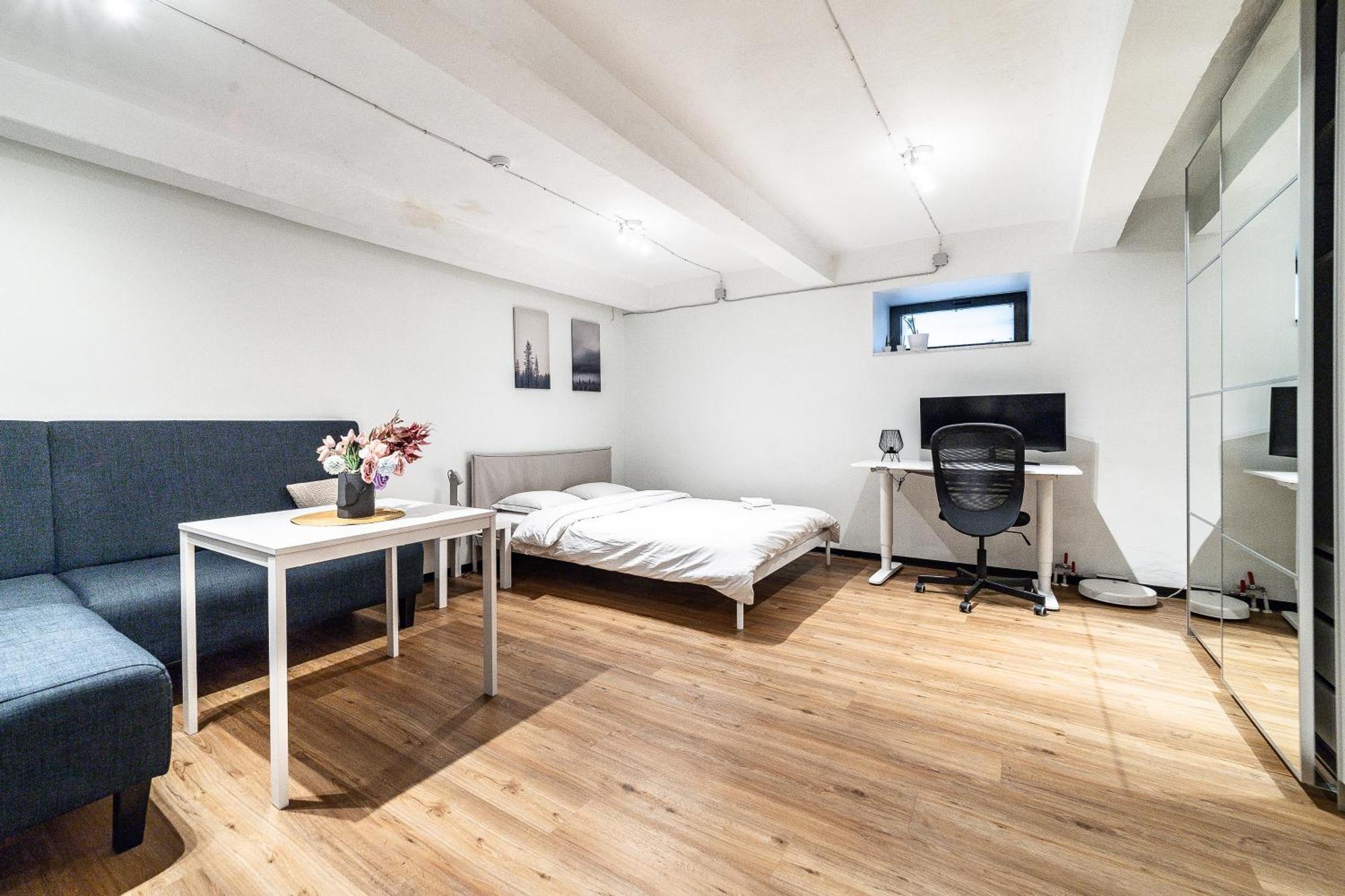 Dana-Entire Apartment Very Quiet And Central 2 Талин Екстериор снимка